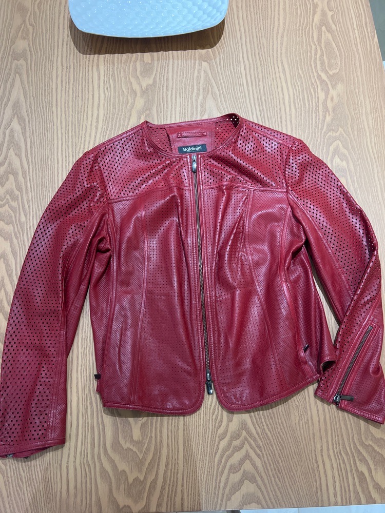 Blouson femme cuir rouge de la marque Baldinini made in italie