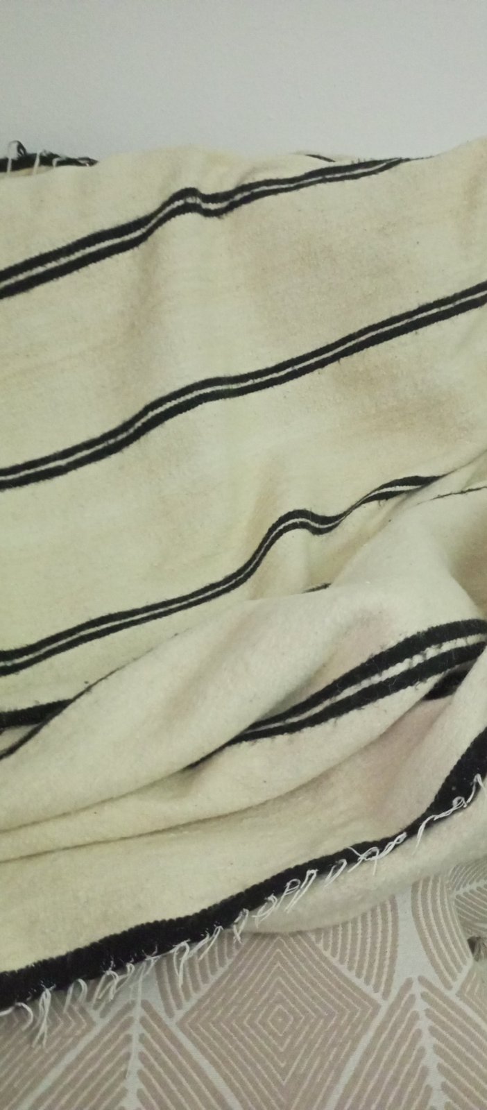 Couverture artisanale (بطنية)