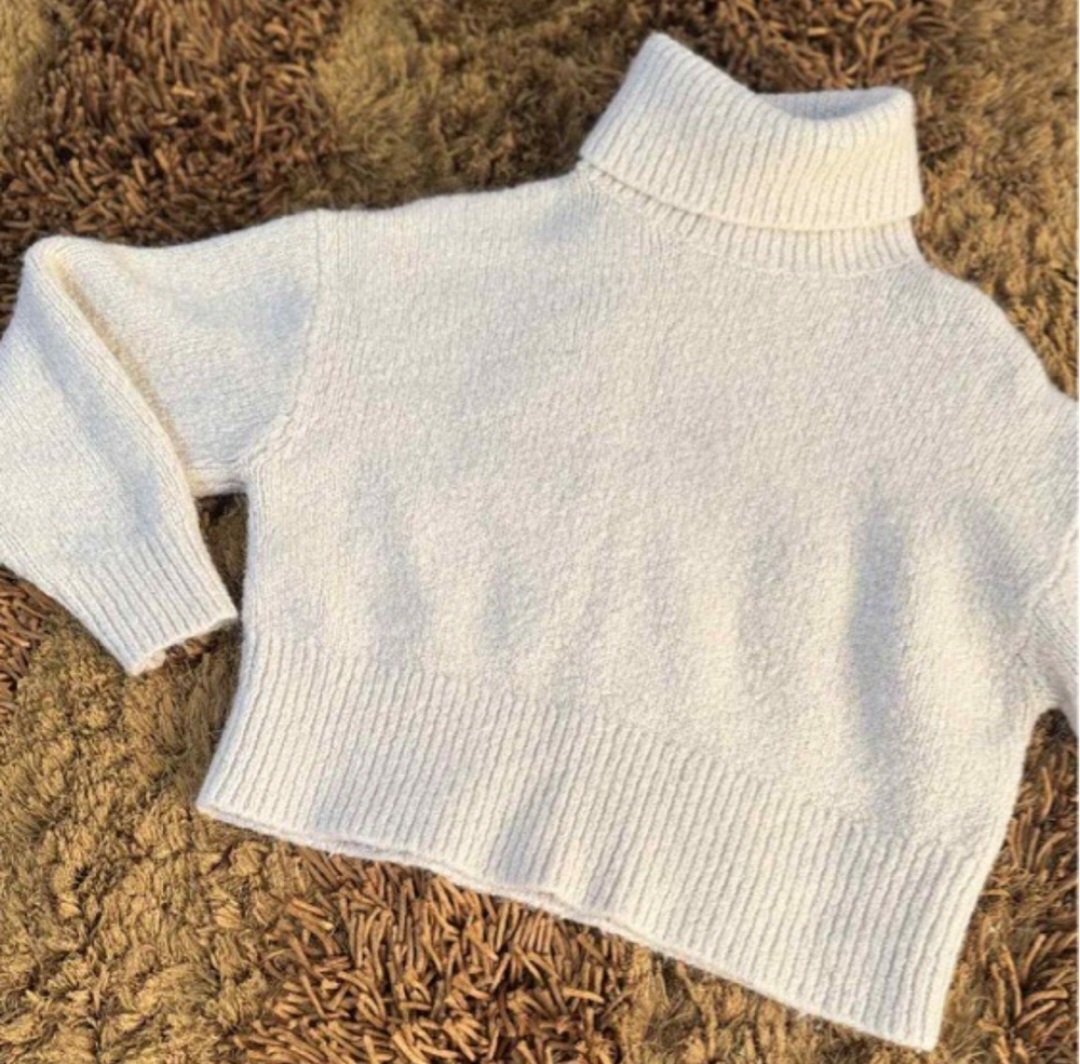 Beau pull court en laine H&M T36