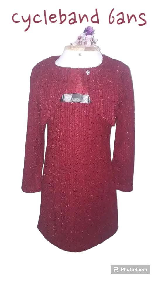 Robe de cérémonie avec boléro marque Cycleband âge 6/7ans
