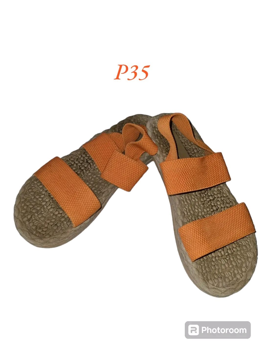 Sandales en trés bon état 