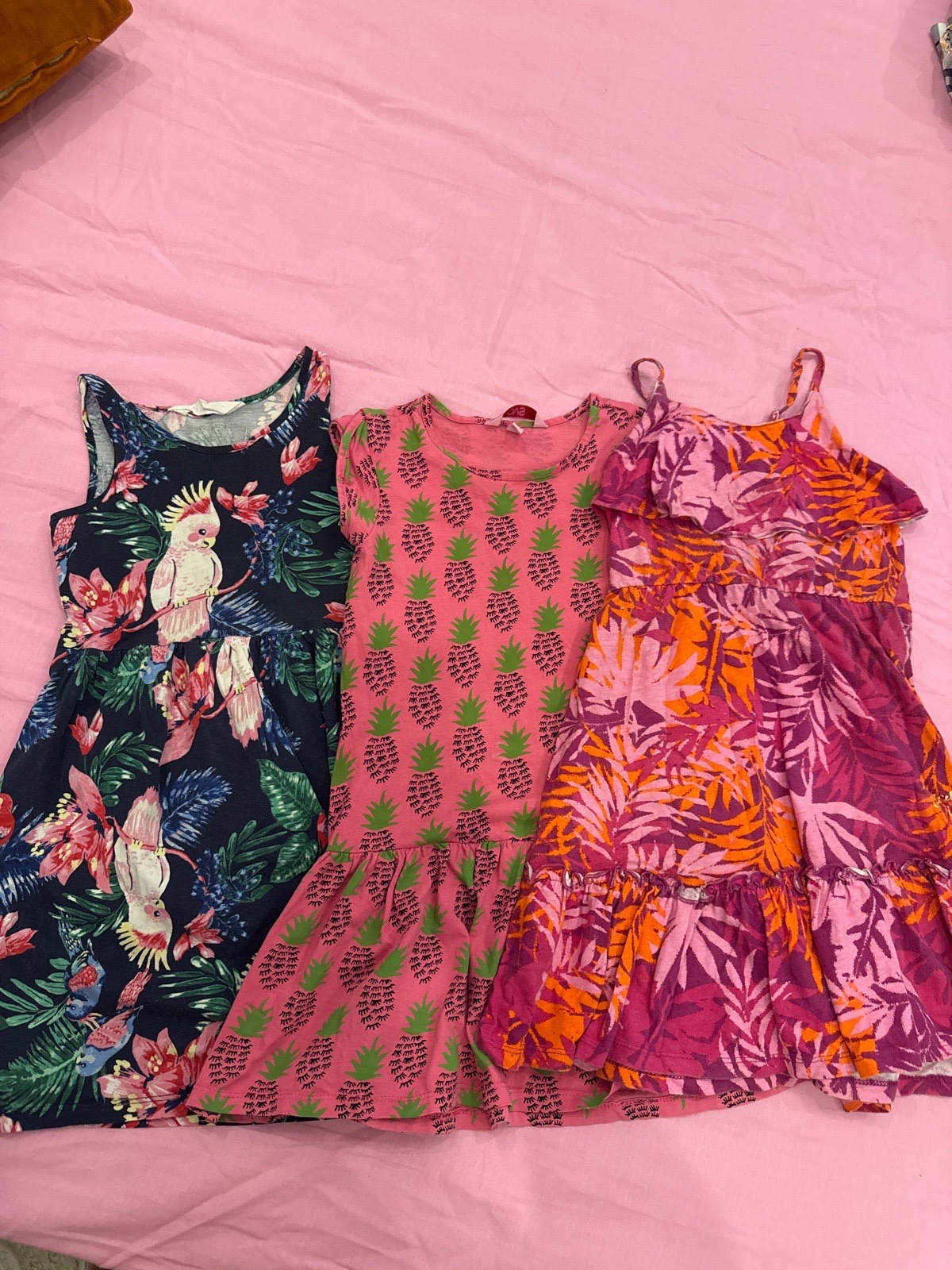 3 robes 6 ans 