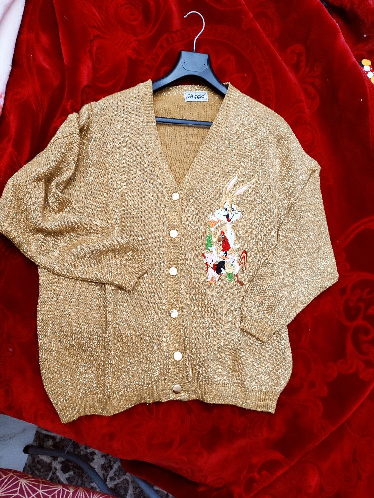 belle gilet dorée tres classe et moderne
