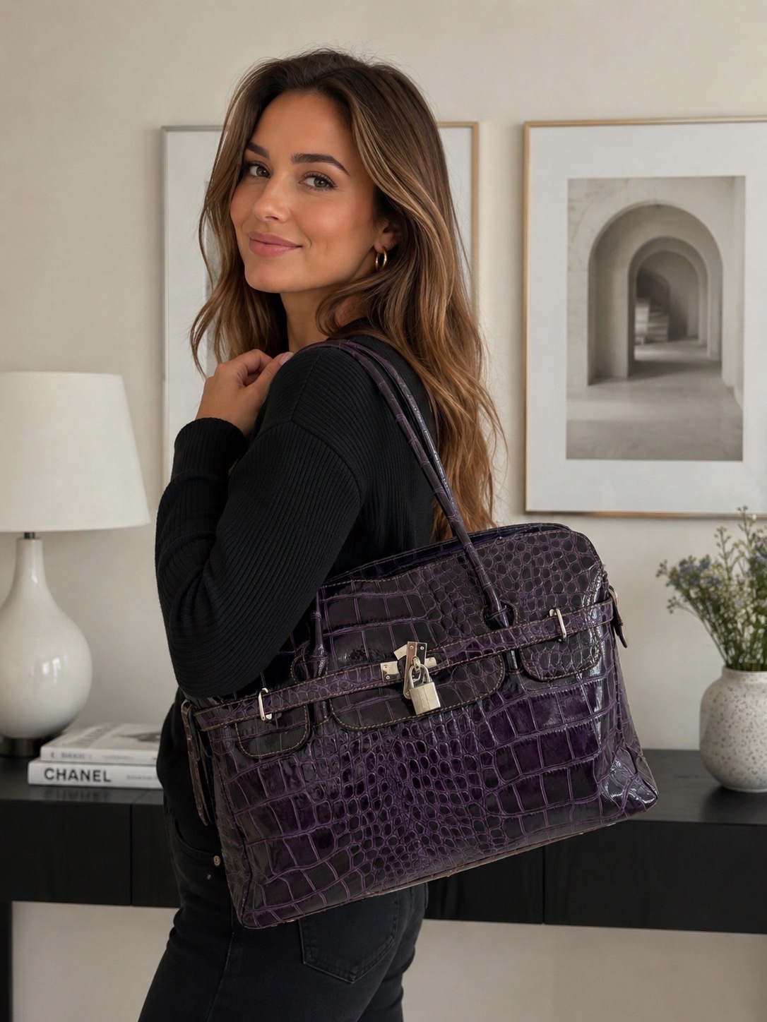Sac à main effet croco violet – Grand format 