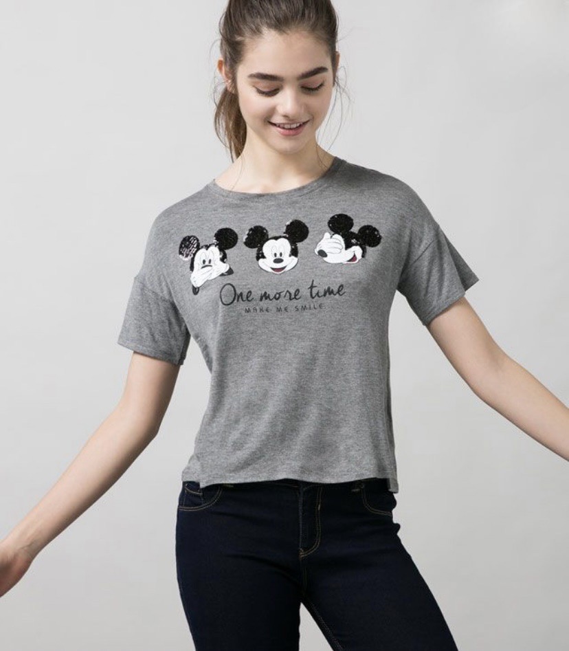 Three Head Mickey Mouse T-shirt Bershka 🤍🤍 ( Disney )