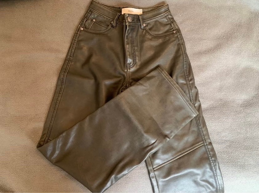 Pantalon cuir 