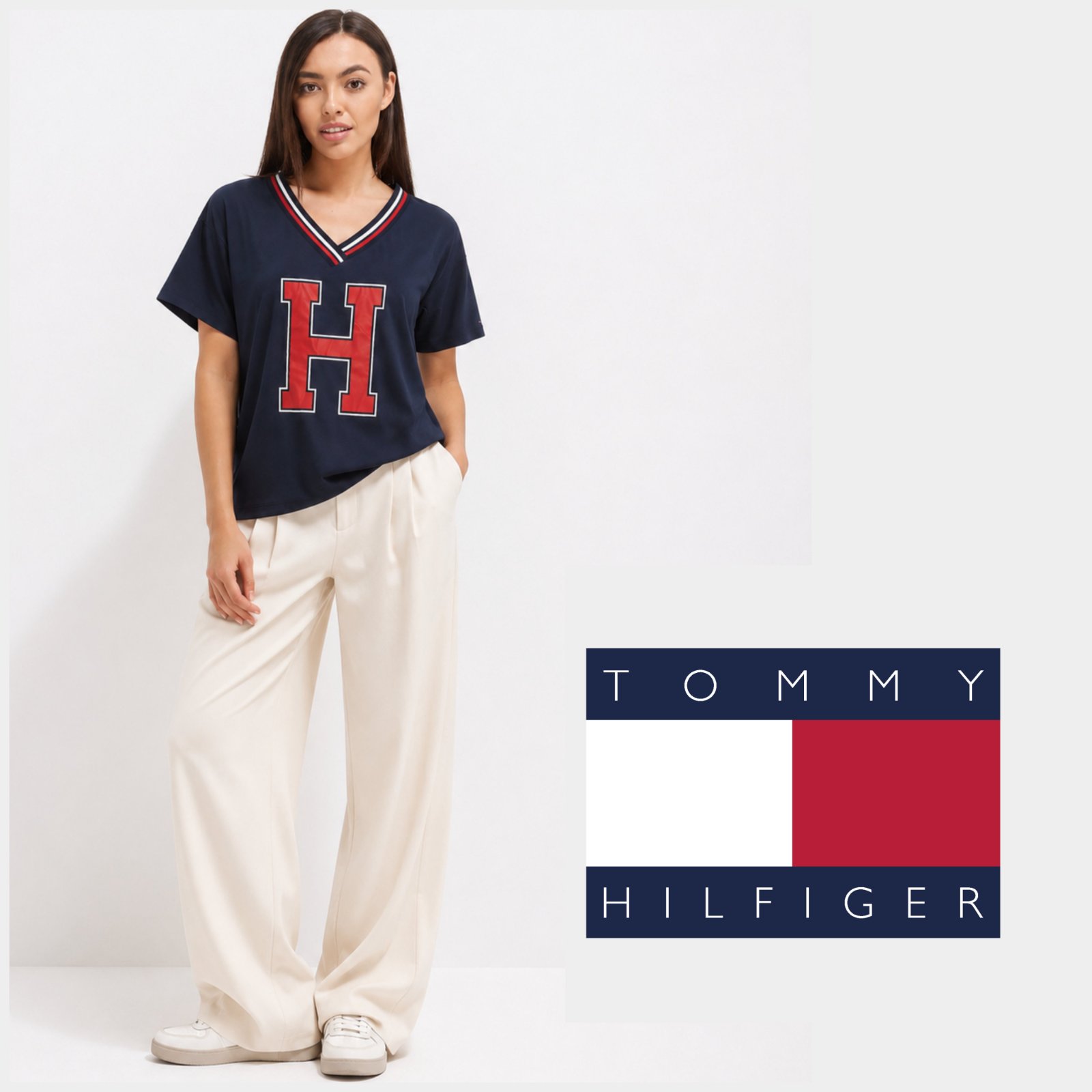 Profitezzzz 🎊🎊Tommy Jeans oversize 💙❤️ Authentique T-shirt bleu avec grand logo rouge signature. Coupe tendance, style streetwear premium. État impeccable
