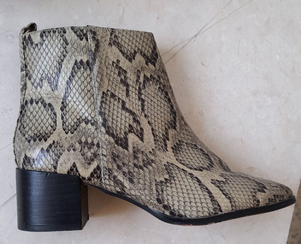 Boots 