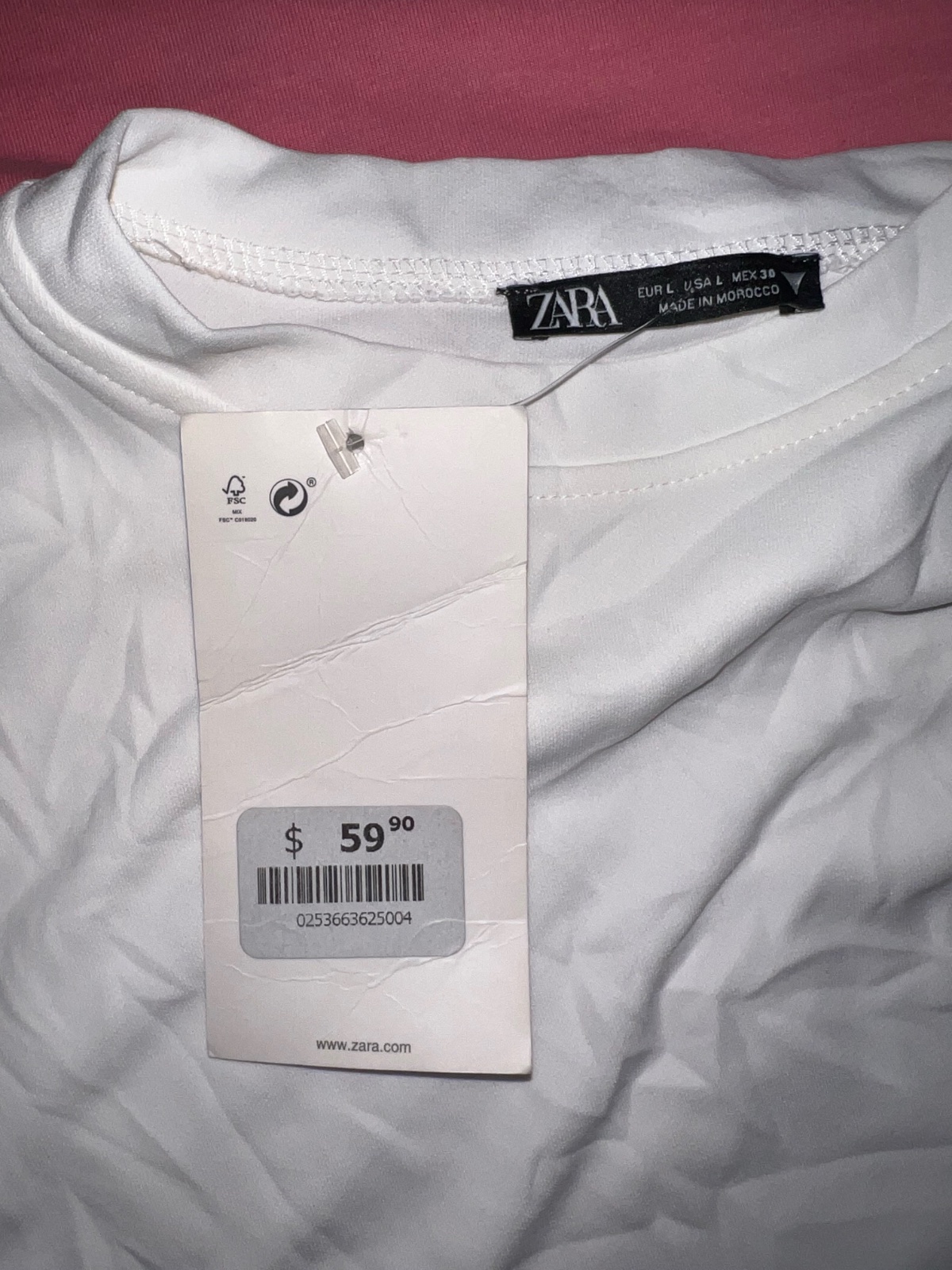 Robe de la marque zara 