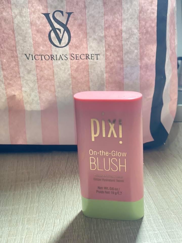 Blush pixi