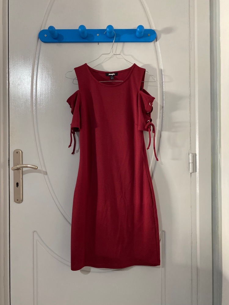 Burgundy dress / Robe / off shoulder / mini