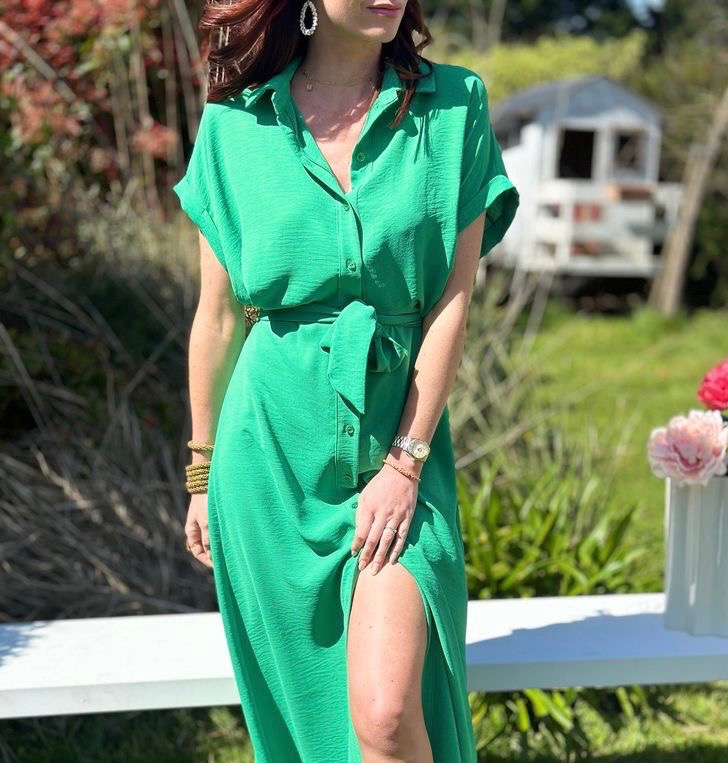 Robe chemise avec ceinture / midi dress 