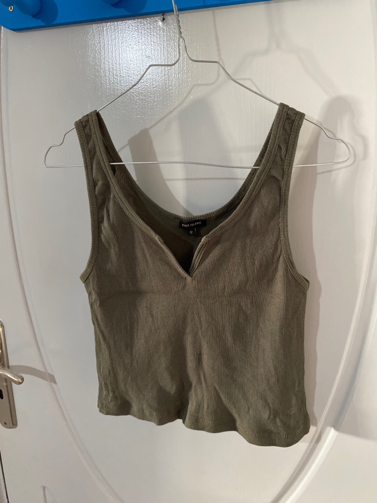 Top bretelles / sans manches / lace top 