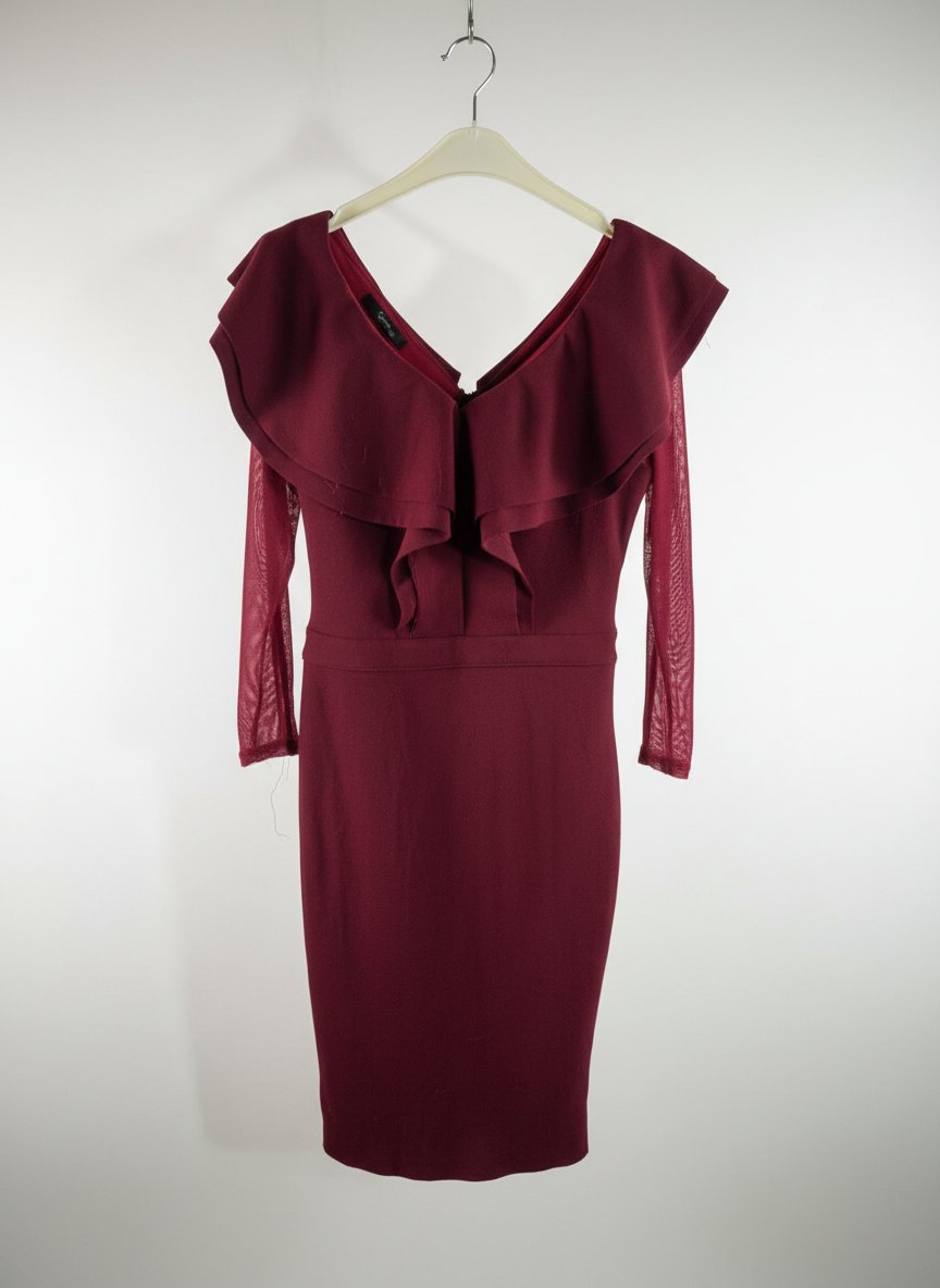Robe rouge vourte