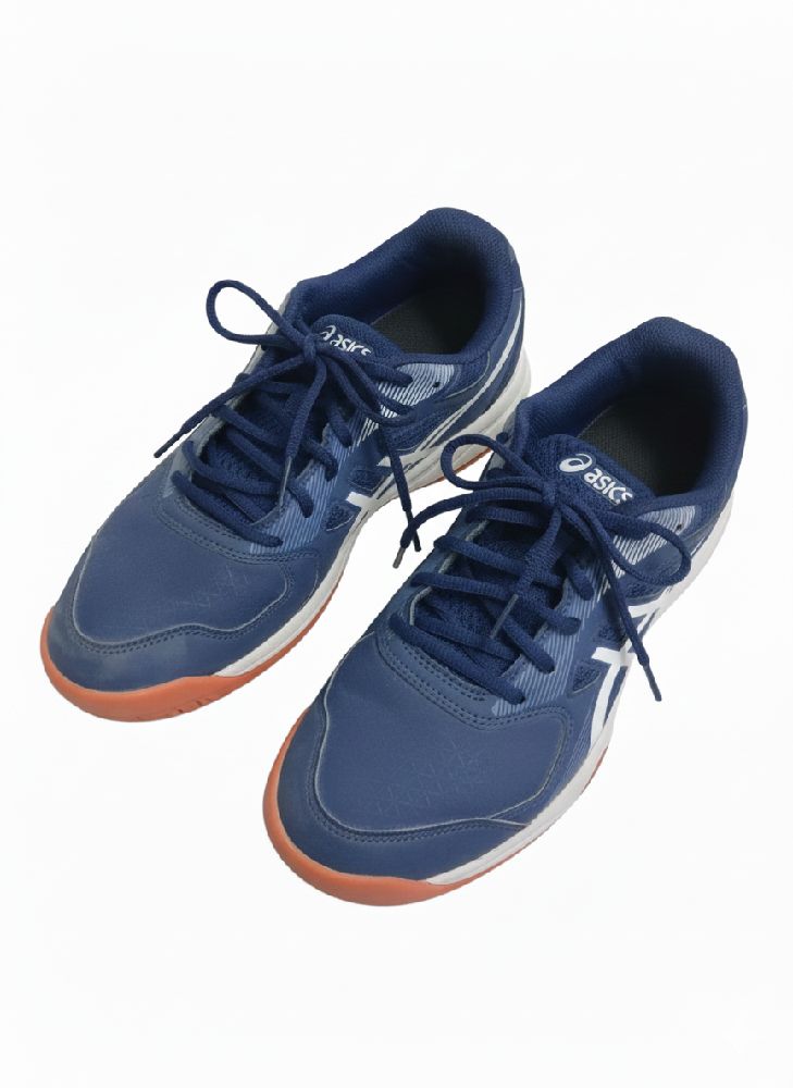 Chaussures ASICS Upcourt – Sport en salle – Occasion