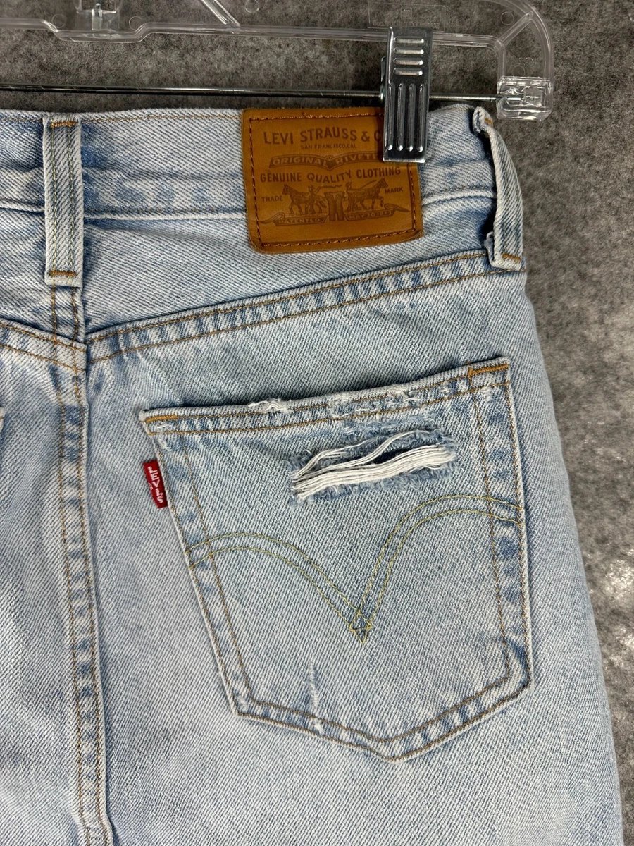 Levi's® Pre-owned Mini skirt - blue