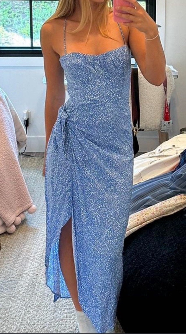 Robe Zara midi à imprimé bleu texturé blanc 