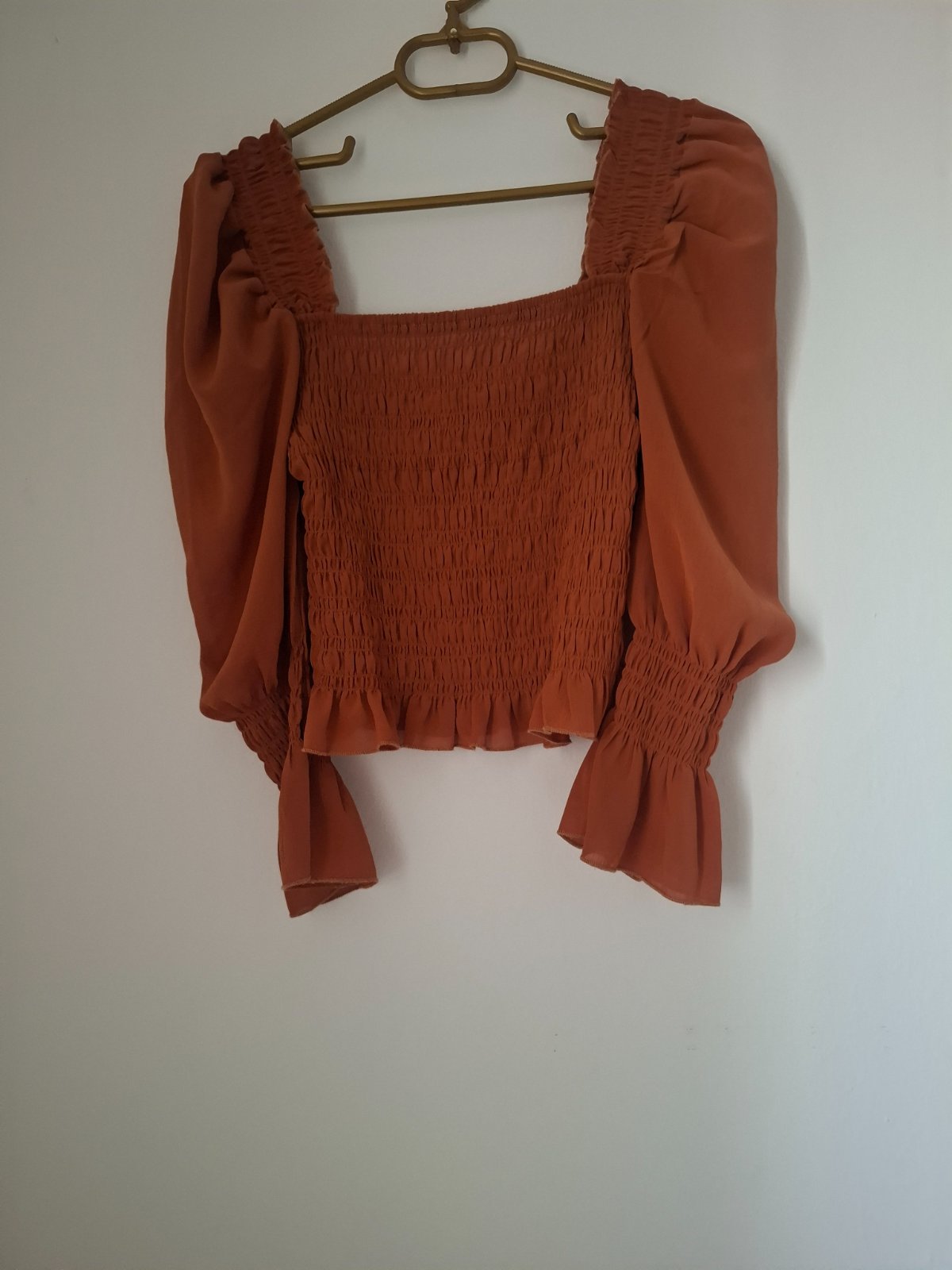Chemise
