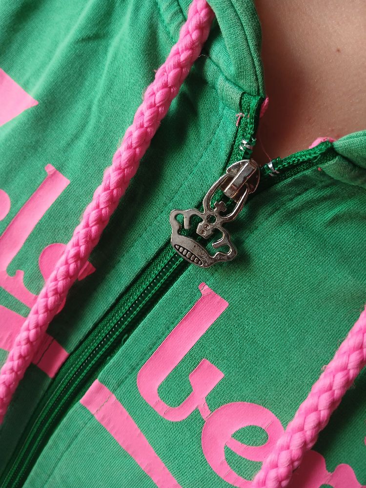 💚🩷💚🩷