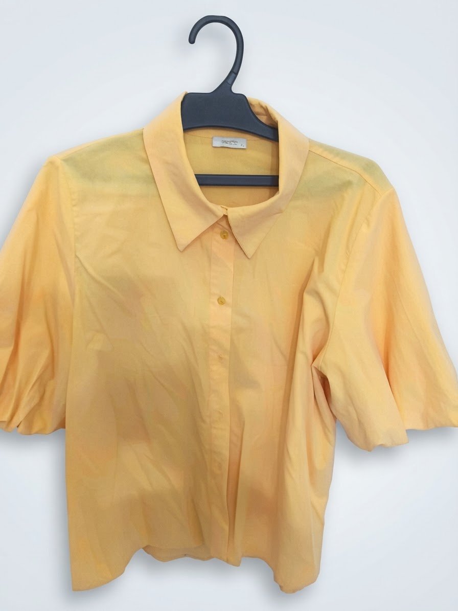 Chemise jaune soleil taille 42 tres bon etat