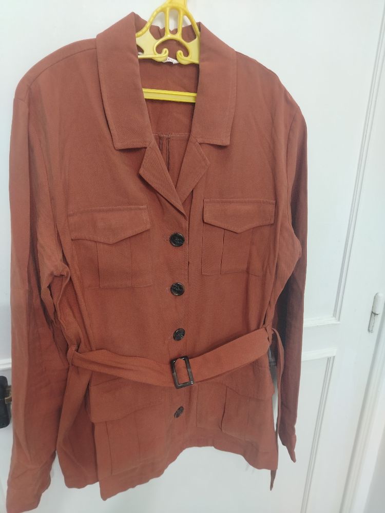 Ensemble femme saharienne et pantalon taille haute, taille 44 