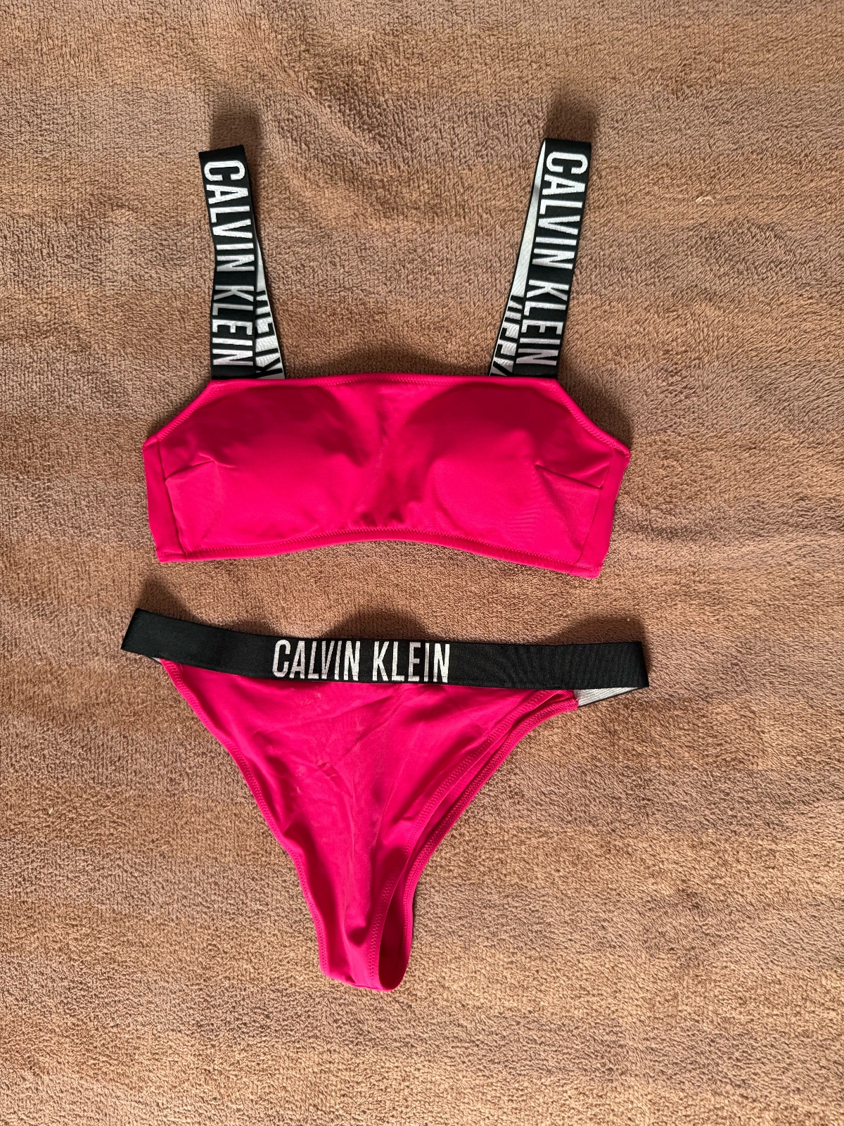 Deux pieces 