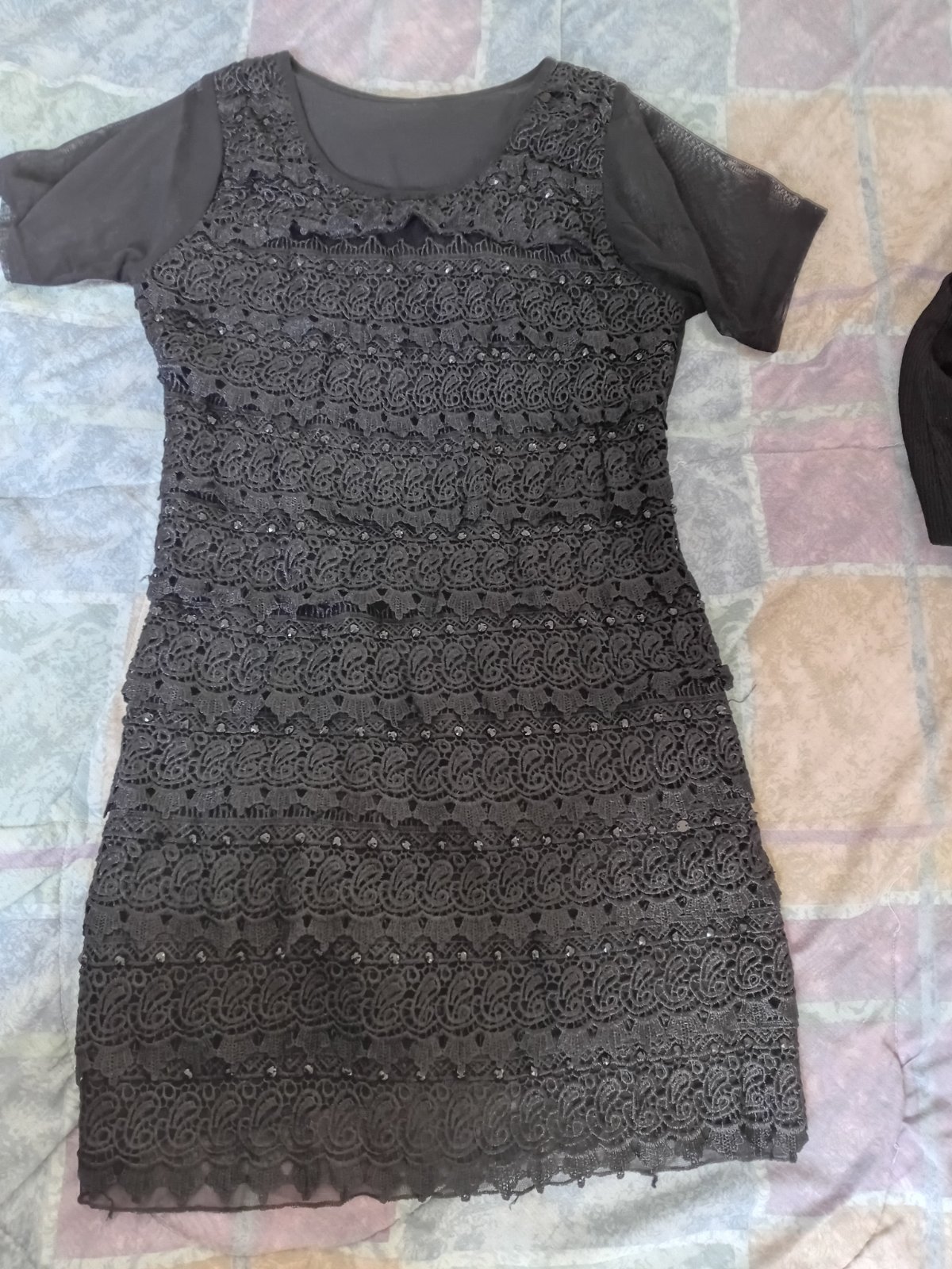 Robe noire jamais portée 