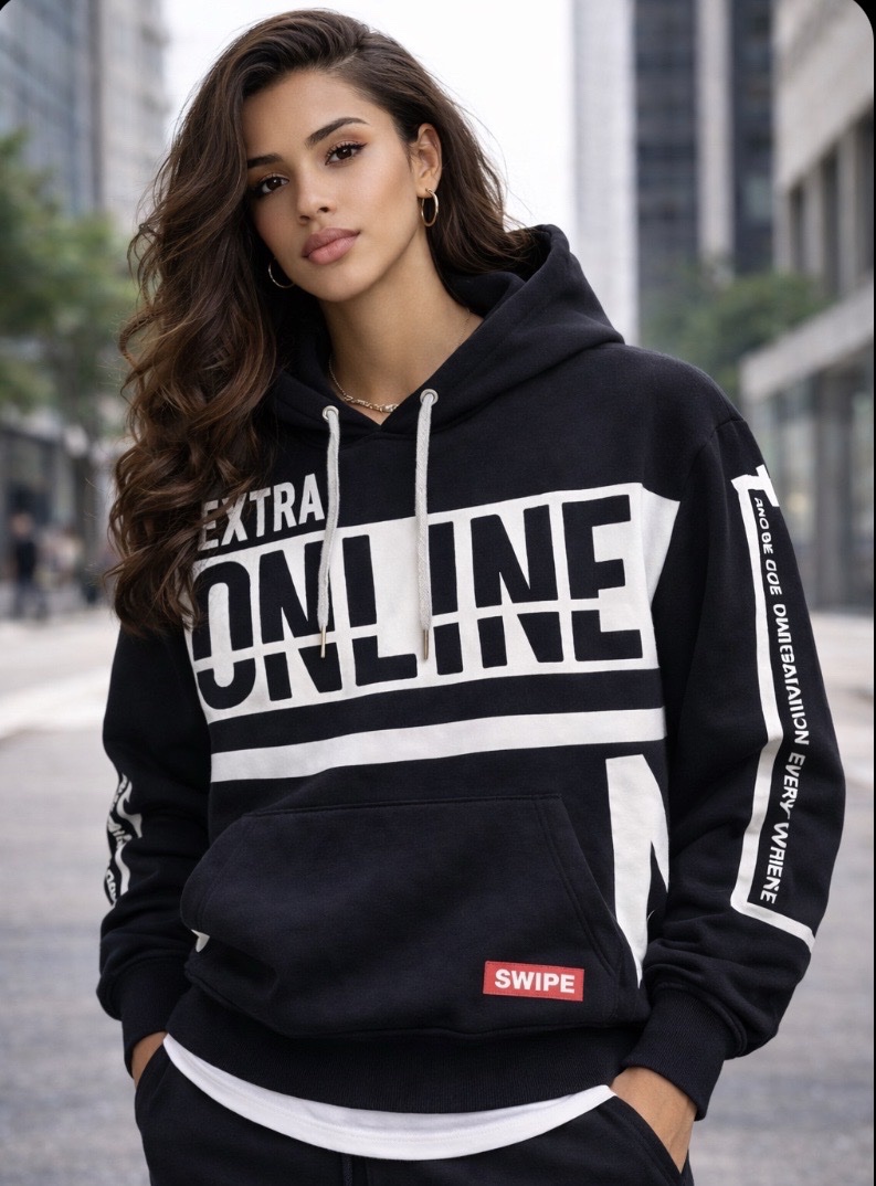 Sweat noir taille( M ) Jennyfer 