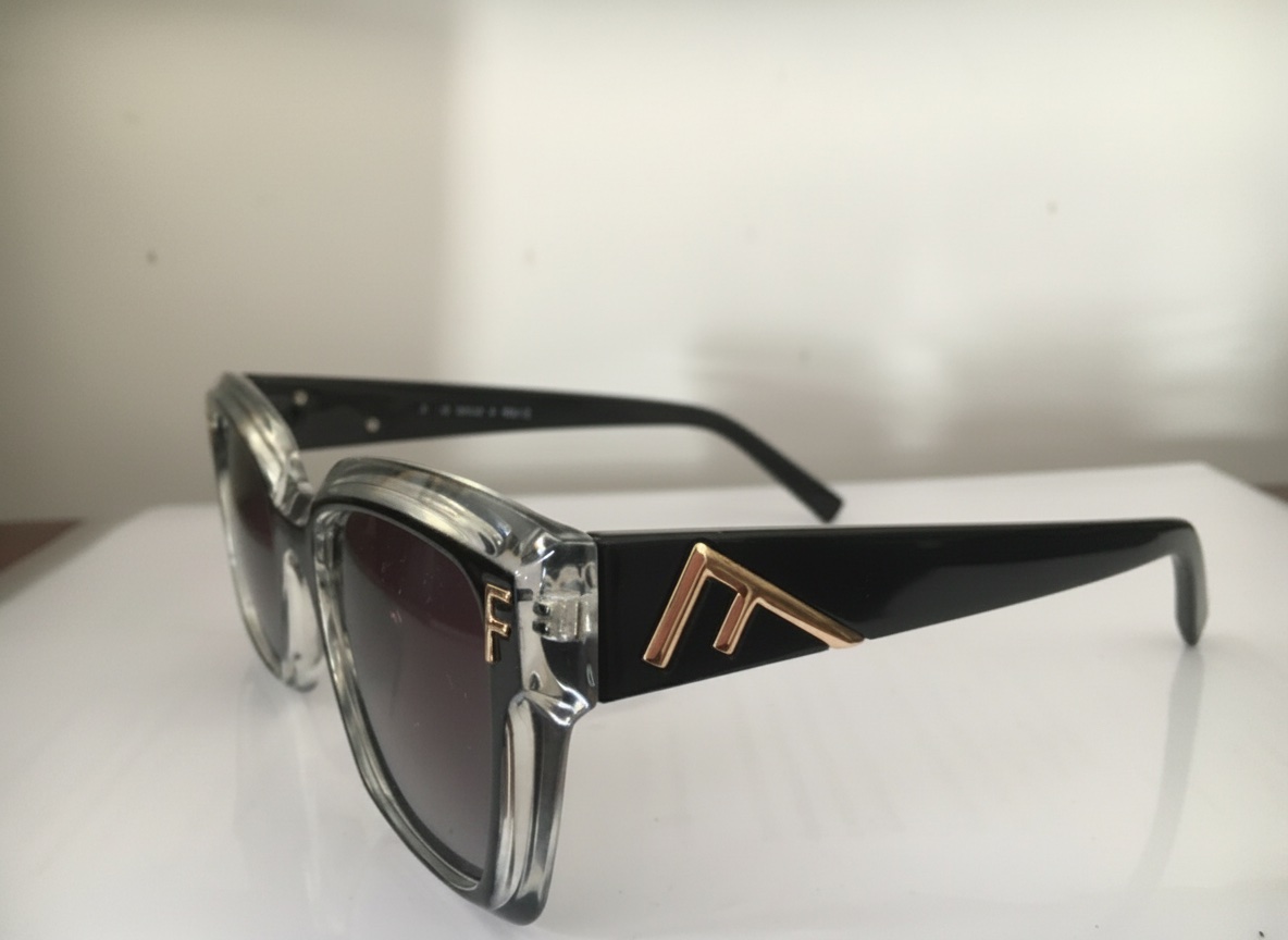 Lunettes de soleil 