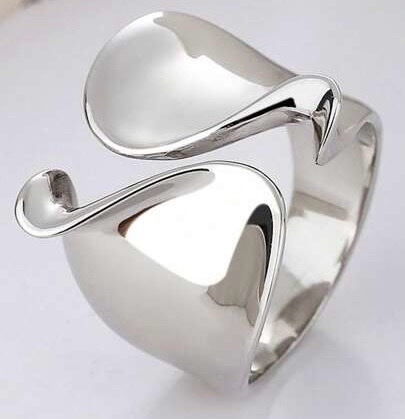 Magnifique bague plaquée 925
