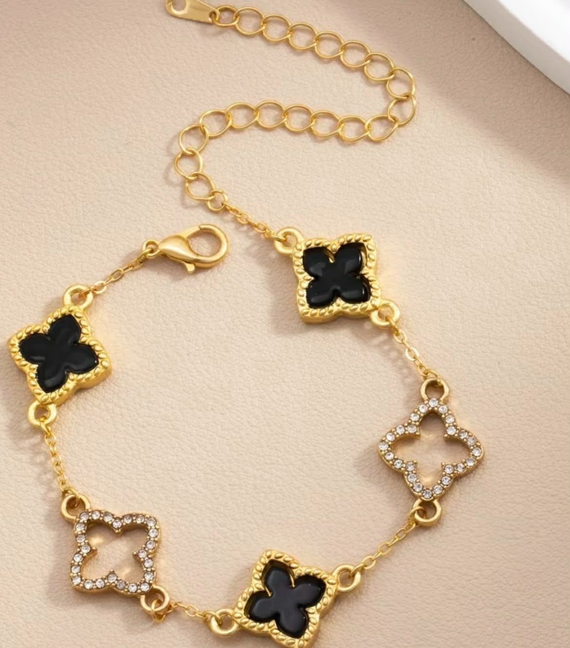 Bracelet trèfle noir