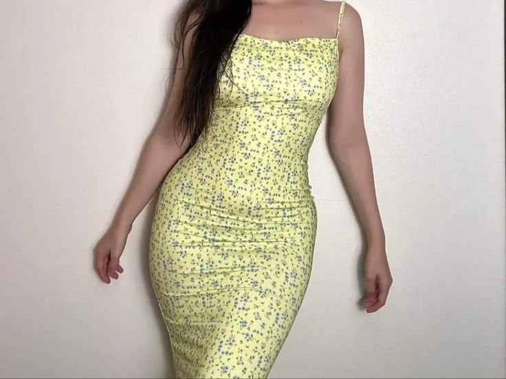 Robe dos nu 