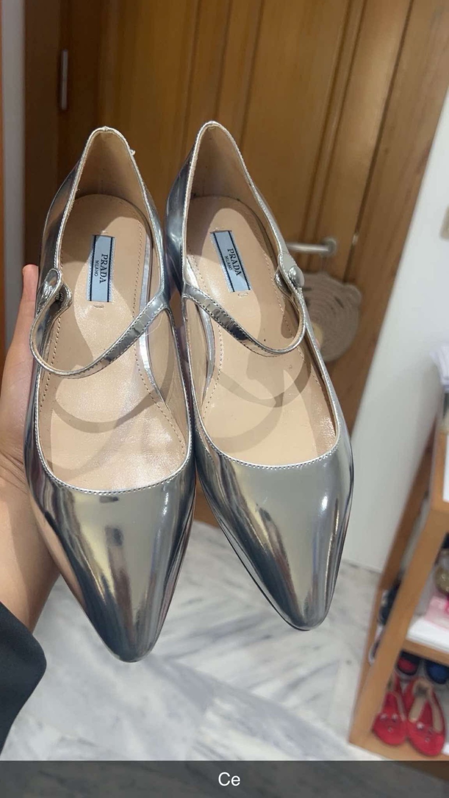 Prada :prix non negociables 