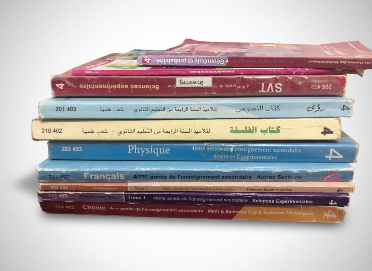 8 livres bac science + 2 parascolaire gratuit