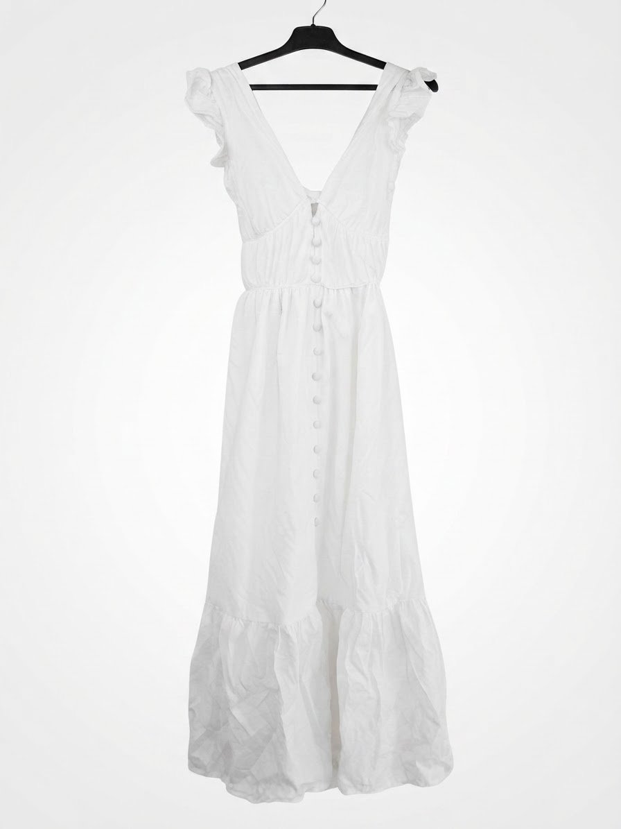 Robe blanche dos avec 🎀