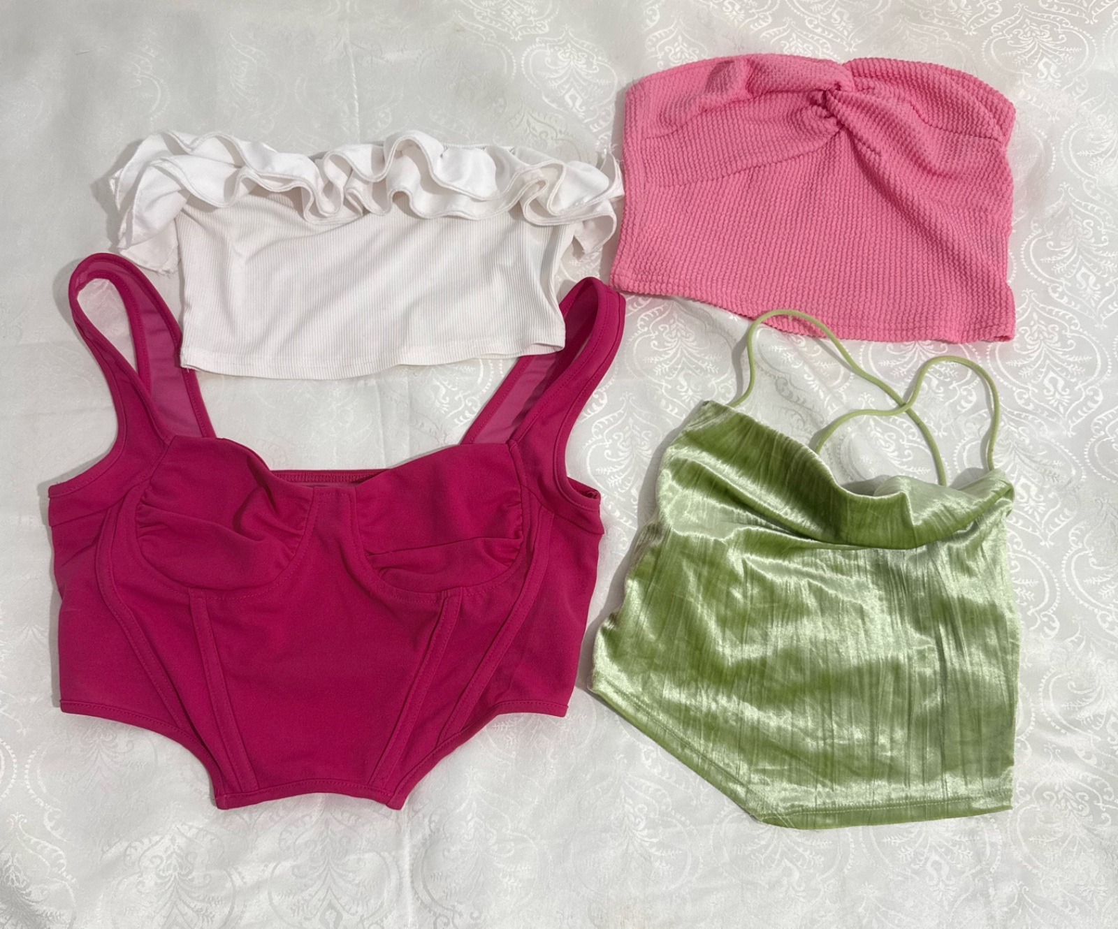 4 tops