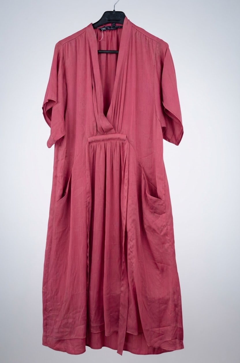 Robe longue fluide rose framboise Zara
