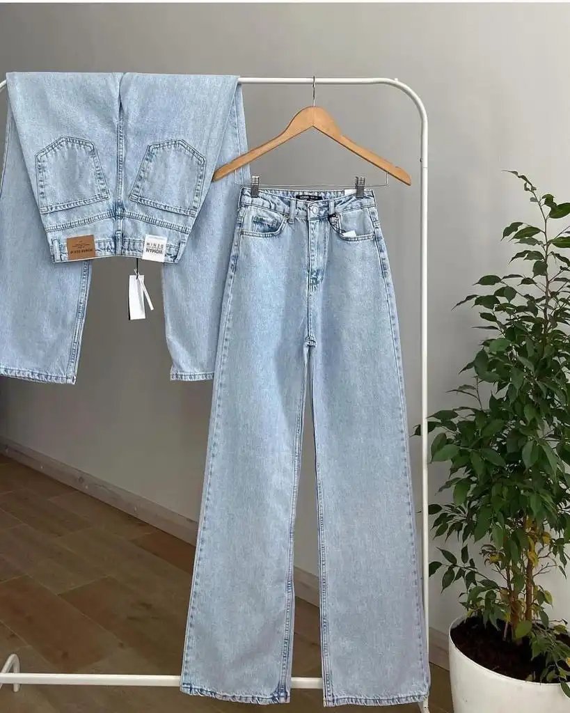Pantalon jean neuf jamais porter