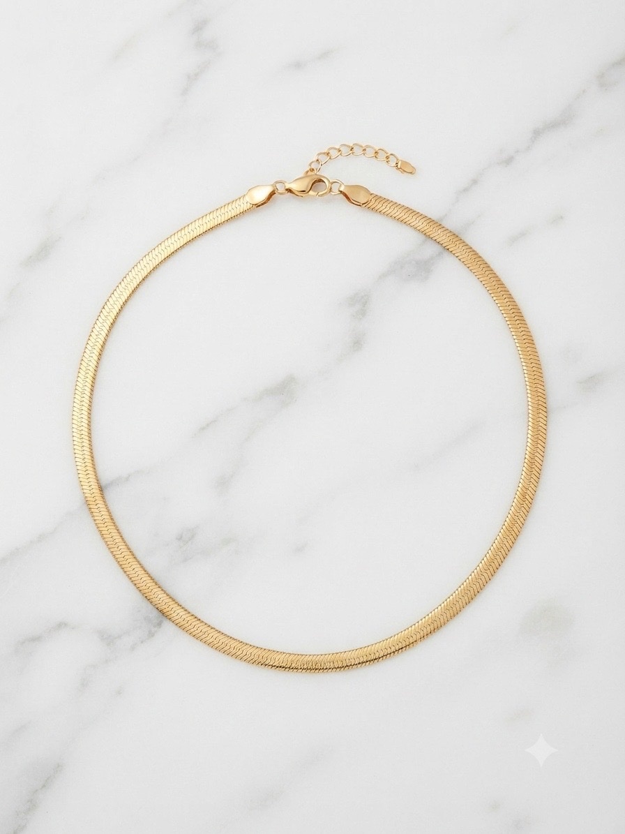 Collier chaîne dorée simple ✨