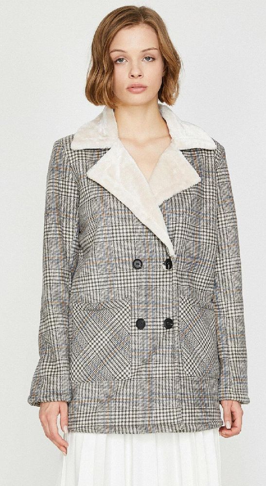 Manteau femme style vintage oversized de Koton