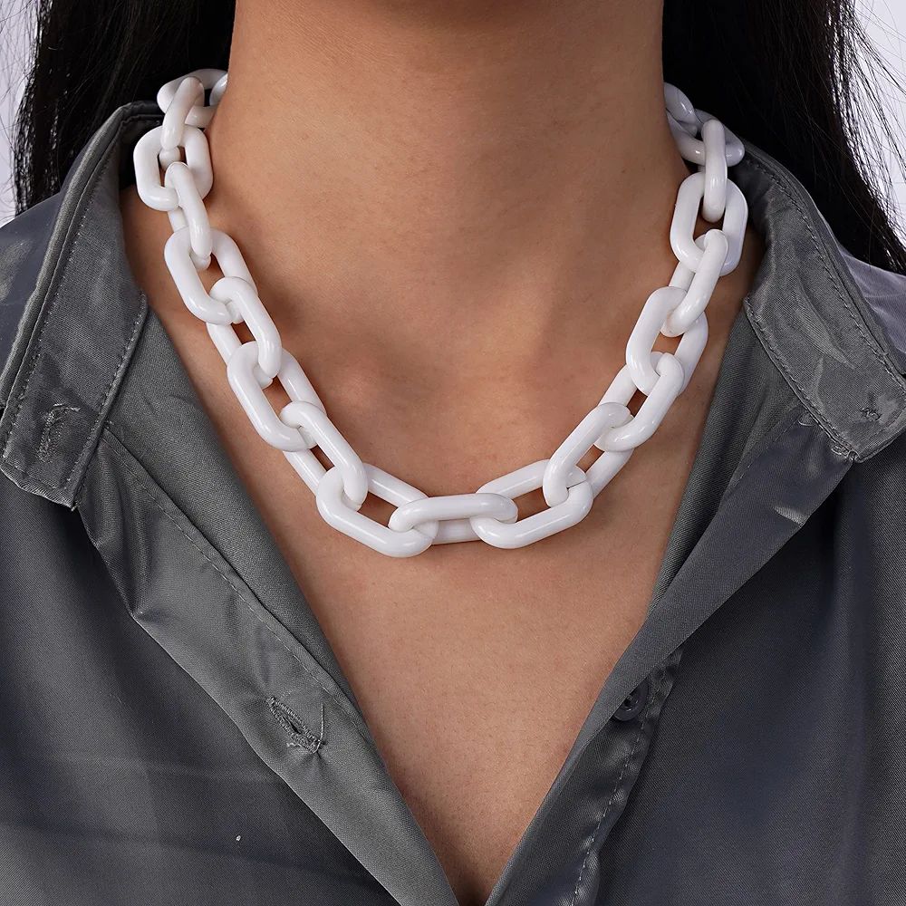 White necklace 🤍🤍 importation Turquie 