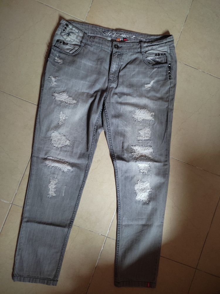 Jean boyfriend 