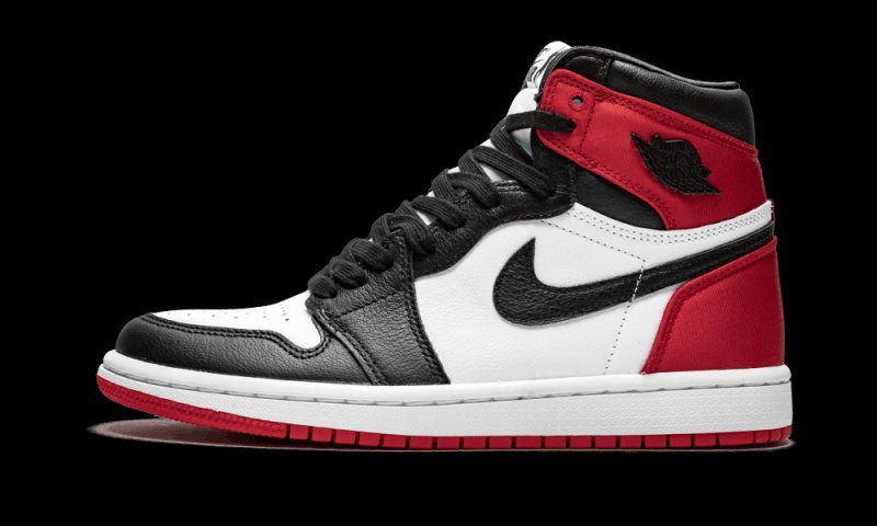Basket air jordan neuf jamais porté 