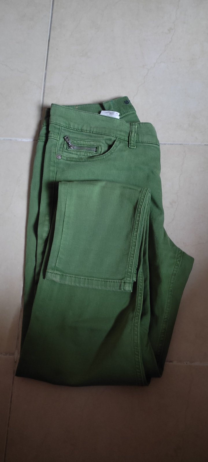 Pantalon vert militaire 