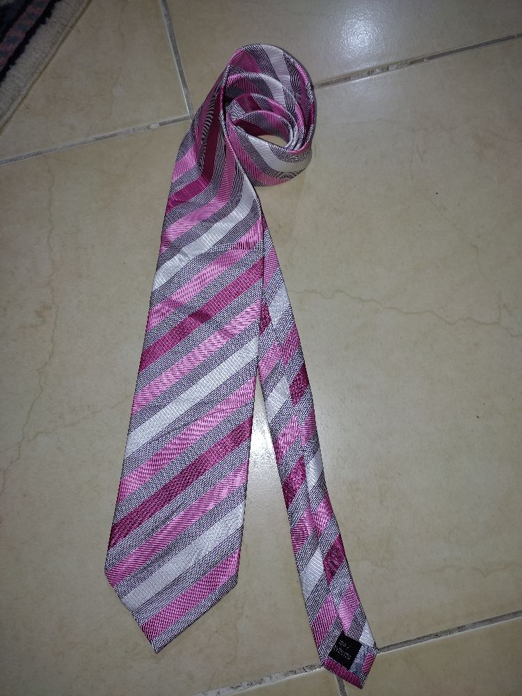 Cravate rose serigo maldini