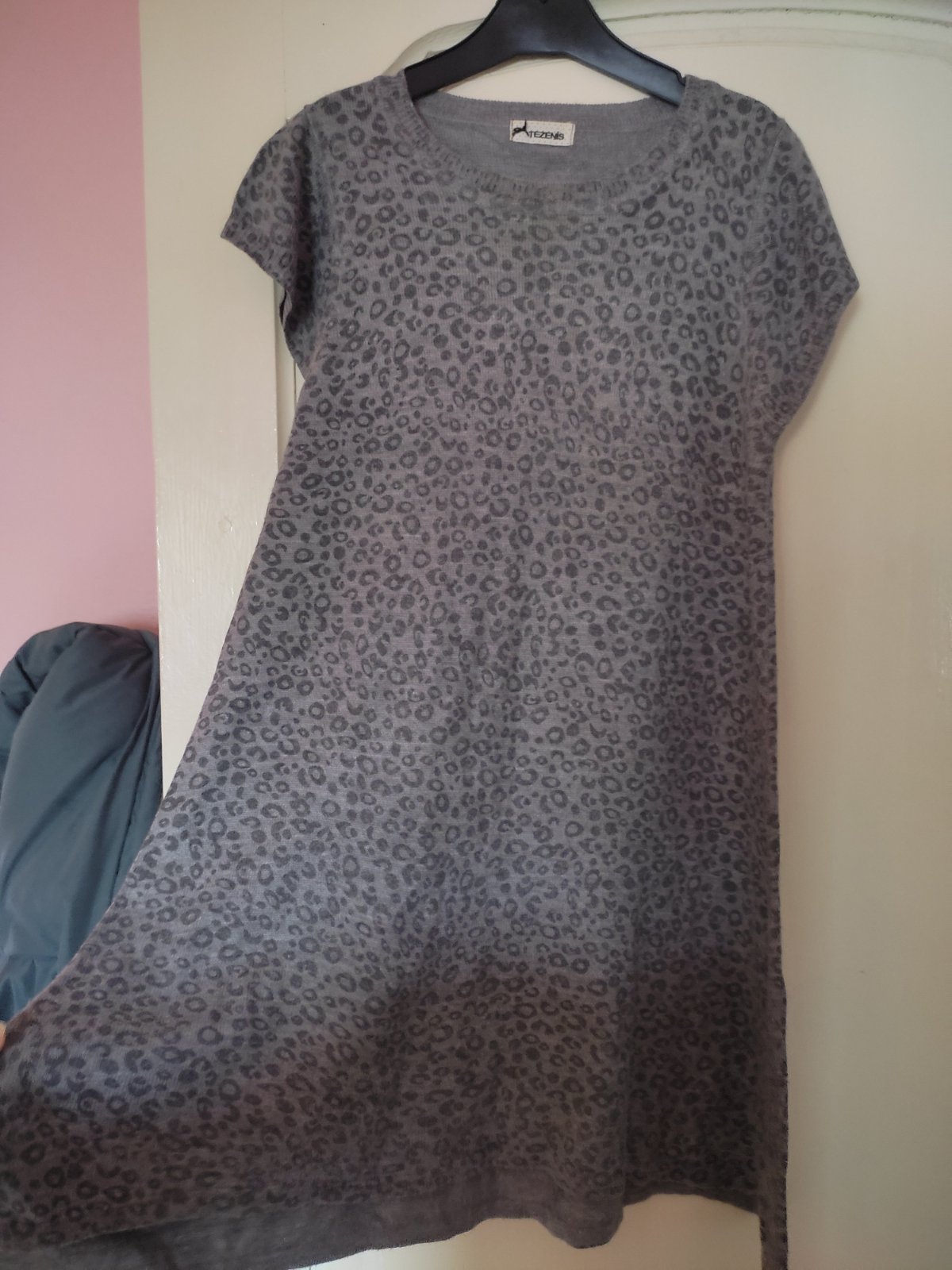 Mini robe grise taille L 