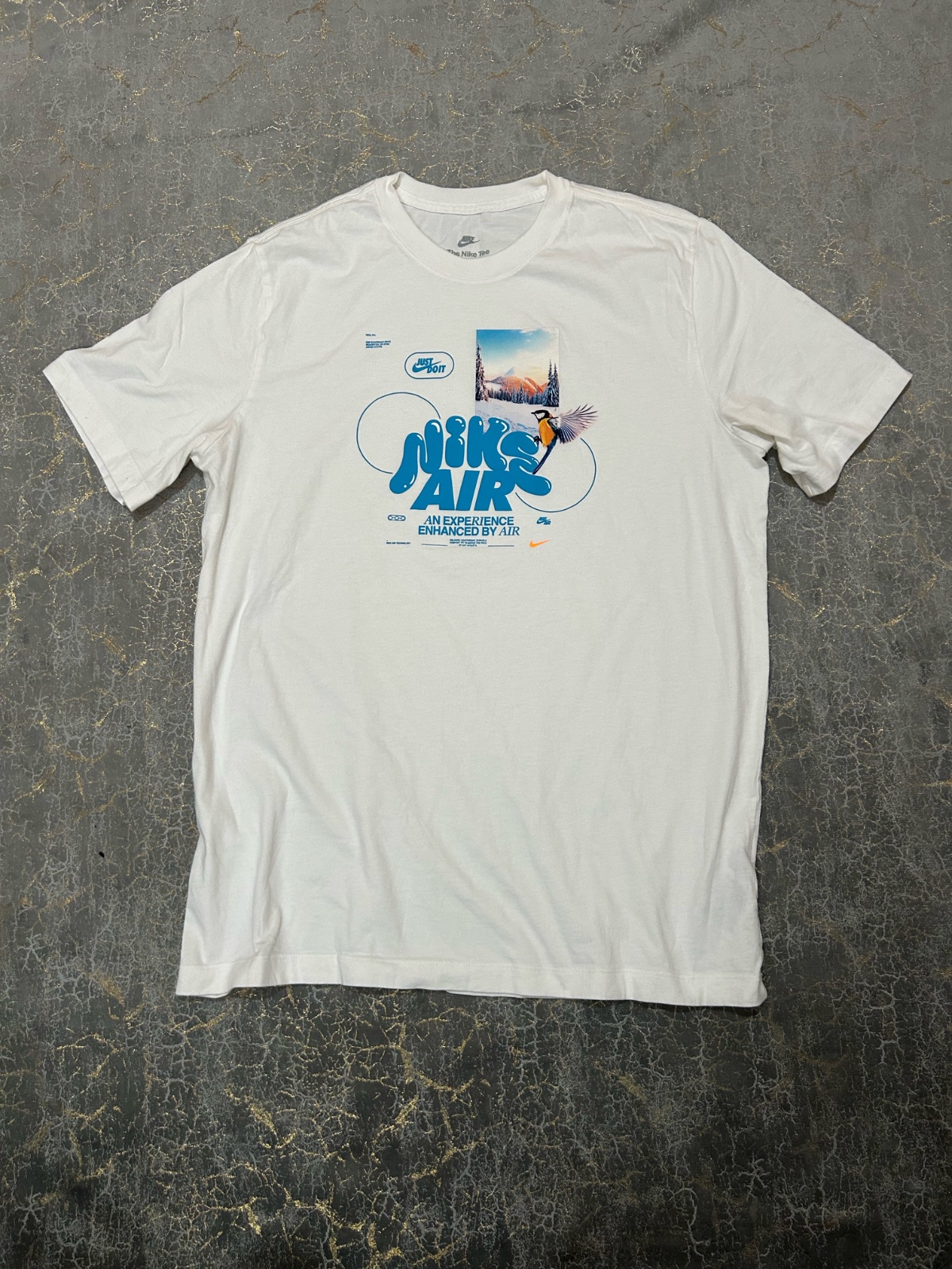 T-shirt nike