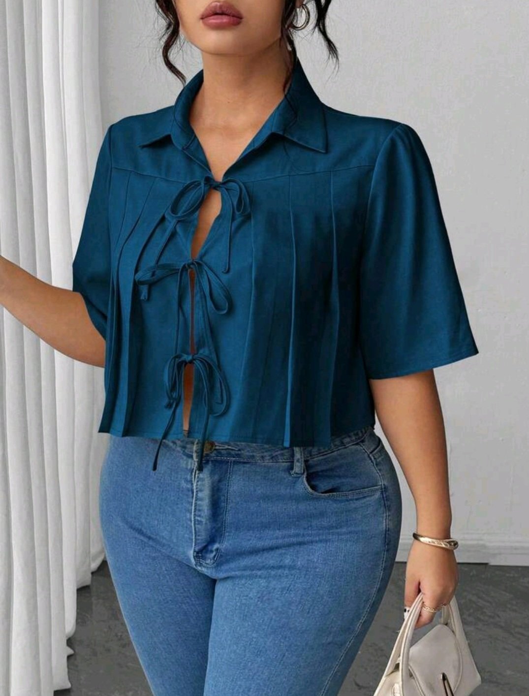 Blouse courte 