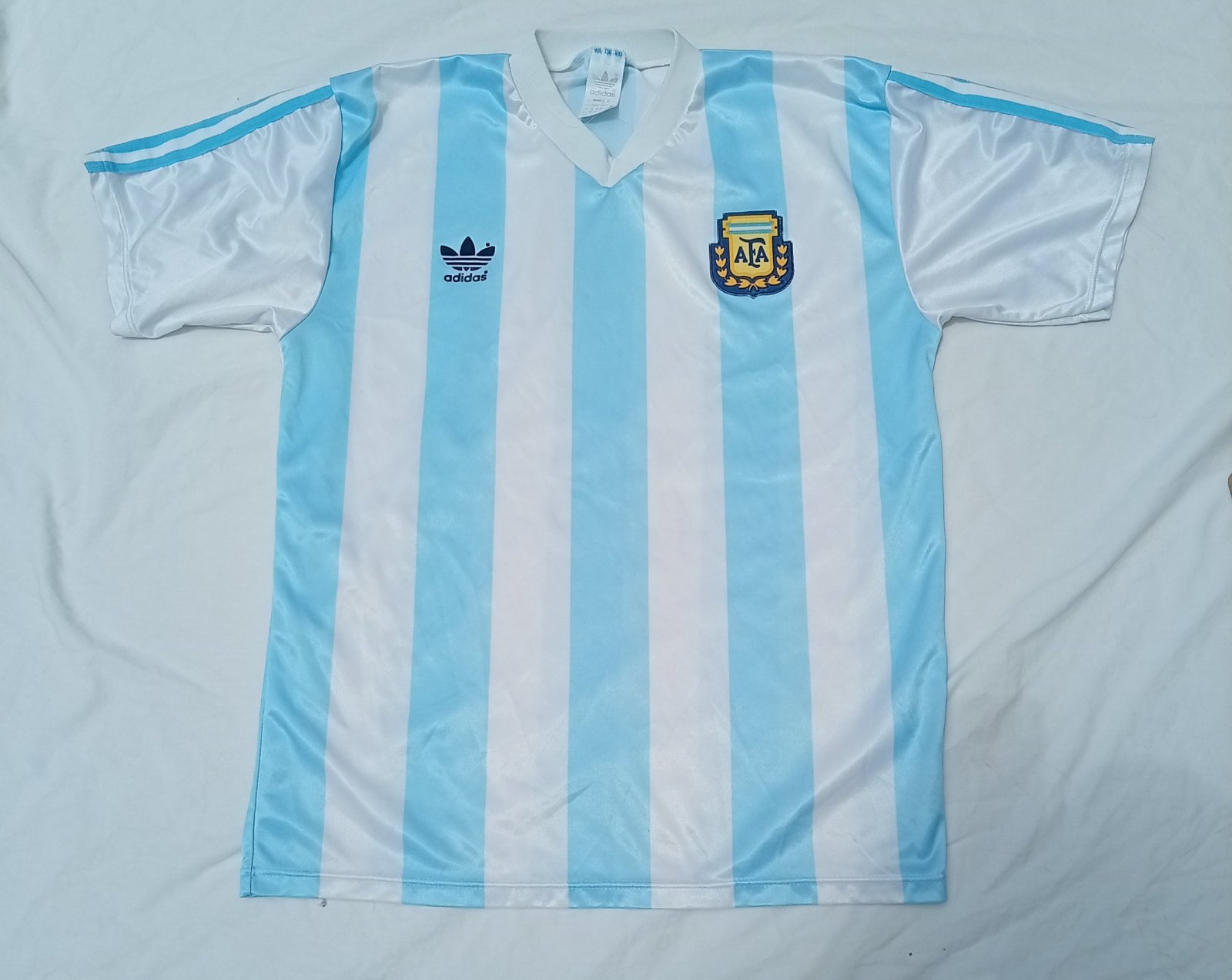 Football shirt 