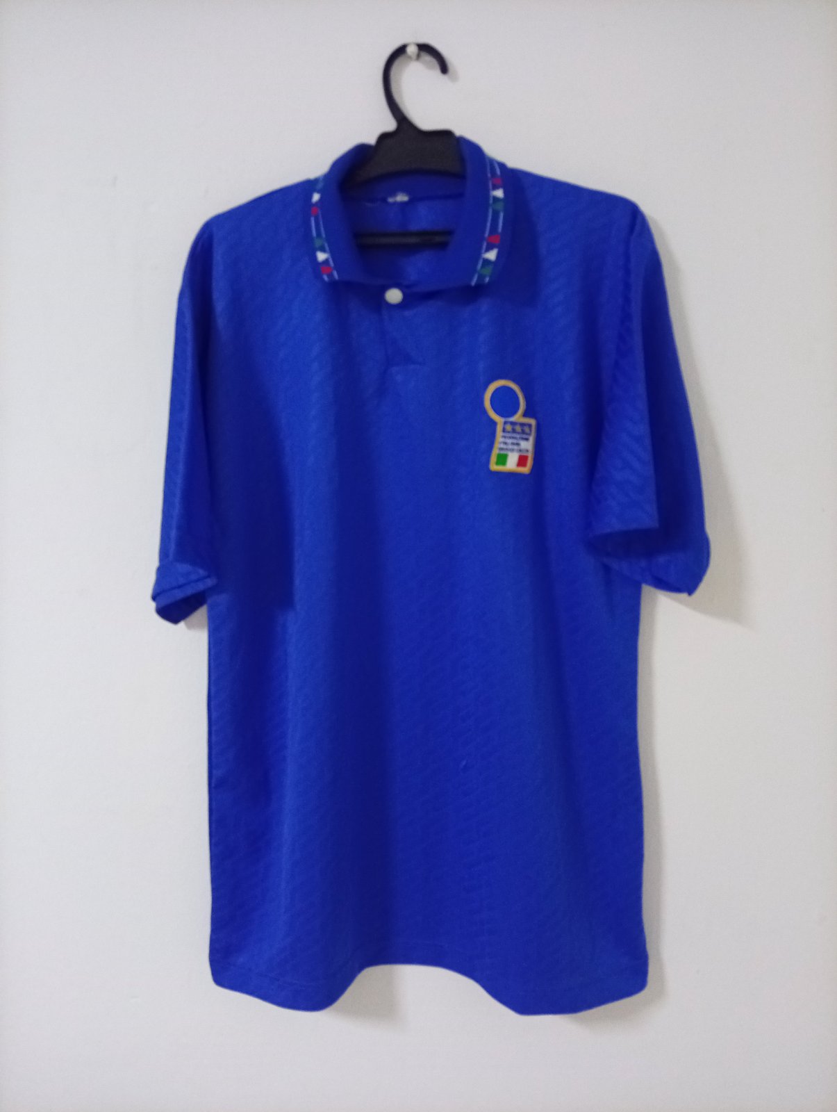 Football shirt 